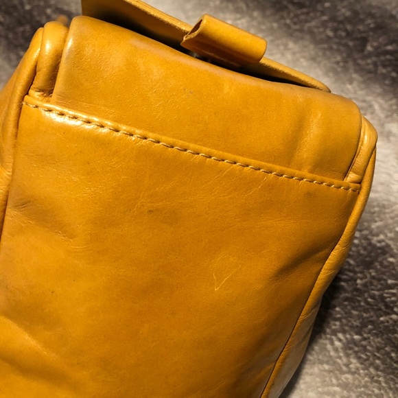 Beautiful Handbag - Picture 5 of 10